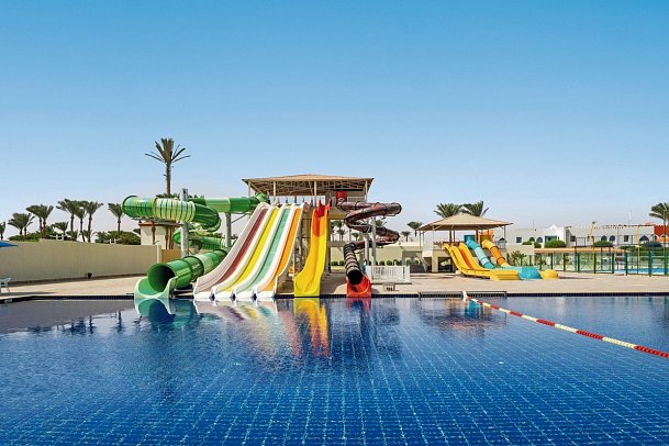 Pickalbatros Dana Beach Resort