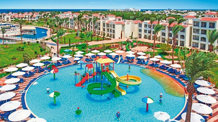 Pickalbatros Dana Beach Resort