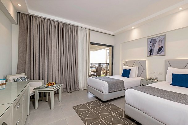 SUNRISE Holidays Resort - Wohnbeispiel Doppelzimmer Superior Meerblick (Zimmercodierung DSM)