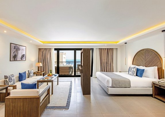 SUNRISE Holidays Resort - Wohnbeispiel Premium Jacuzzi Suite (Zimmercodierung WM1)