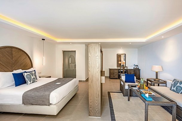 SUNRISE Holidays Resort - Wohnbeispiel Premium Jacuzzi Suite (Zimmercodierung WM1)