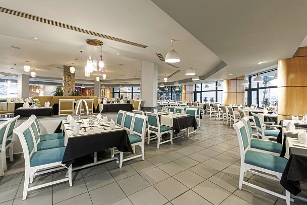 SUNRISE Holidays Resort