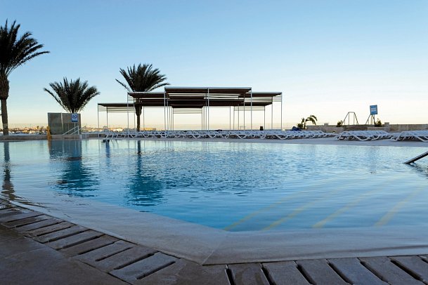 SUNRISE Holidays Resort