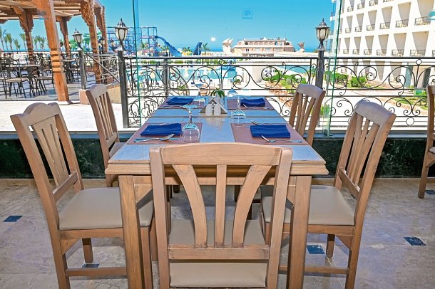 SUNRISE Aster Aqua Park Resort