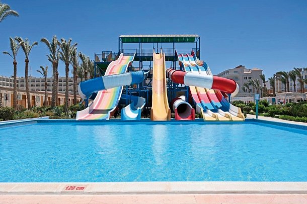 SUNRISE Serano Aqua Park Resort