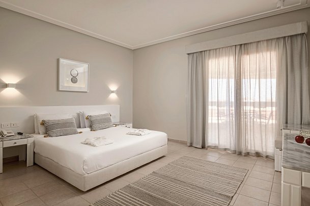 Sindbad Club - Wohnbeispiel Familiensuite Deluxe 2 Schlafzimmer Meerblick (Zimmercodierung WI1)