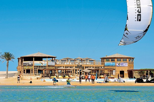 The Breakers Diving & Surfing Lodge