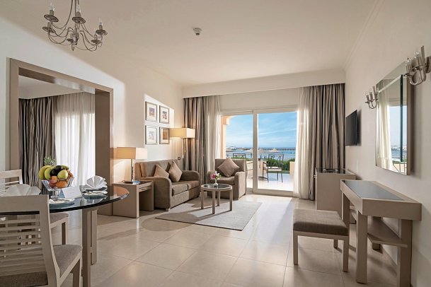 Cleopatra Luxury Resort Makadi Bay - Wohnbeispiel Juniorsuite (Zimmercodierung JBO)