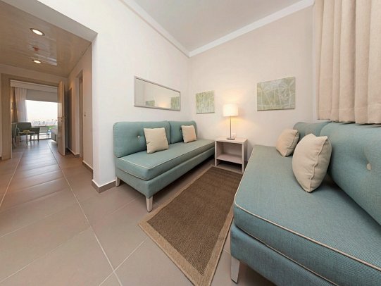 JAZ Aquaviva - Wohnbeispiel Familienzimmer Swim-Up (Zimmercodierung FBQ)