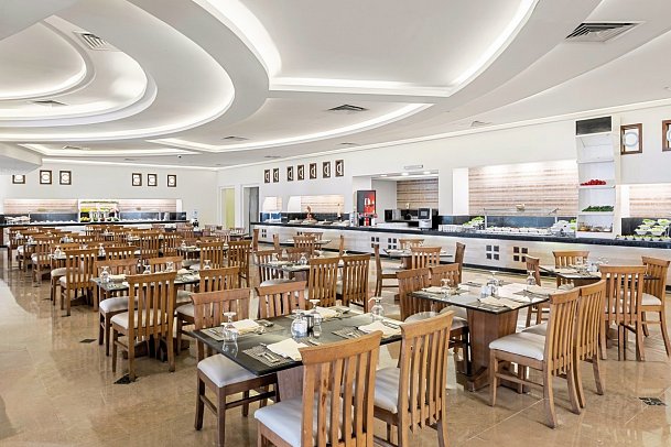 Pickalbatros Aqua Park Resort