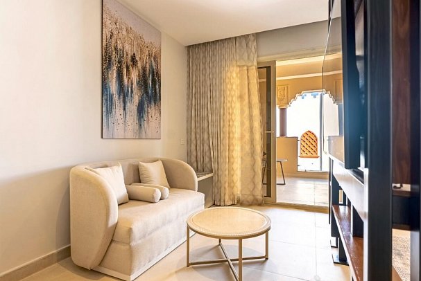 Sentido Mamlouk Palace Resort - Wohnbeispiel Jacuzzi Suite Garden View (Zimmercodierung JB1)