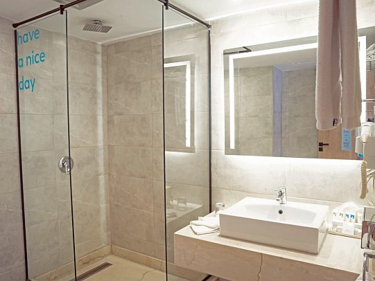 Calimera Blend Paradise - Wohnbeispiel Familienzimmer Deluxe (Zimmercodierung FD1)