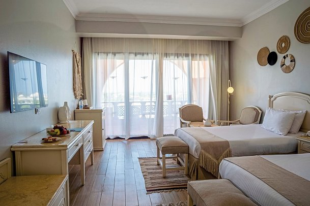 Calimera Blend Paradise - Wohnbeispiel Doppelzimmer Superior Poolblick (Zimmercodierungen DSP & DCP)