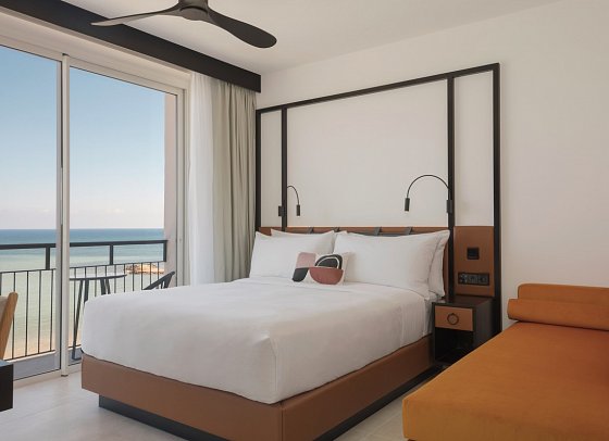 Riomar Ibiza, a Tribute Portfolio Hotel by Marriott - Wohnbeispiel Doppelzimmer Premium Meerblick (Zimmercodierungen D3M & D4M)