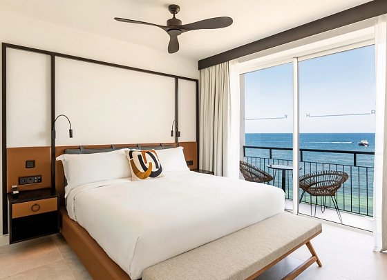 Riomar Ibiza, a Tribute Portfolio Hotel by Marriott - Wohnbeispiel Doppelzimmer Premium Meerblick (Zimmercodierungen D3M & D4M)