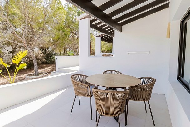 Pinomar - Beispiel Terrasse Appartement 1 Schlafzimmer (Zimmercodierung AB1)