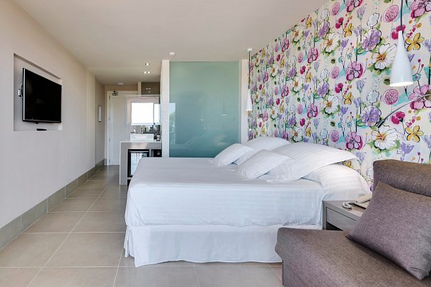 Occidental Ibiza - Wohnbeispiel Familienzimmer (Zimmercodierung FB1)