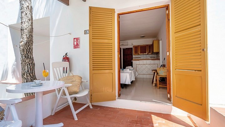 Es Pins Bungalows - Wohnbeispiel Studio (Zimmercodierung SB1)