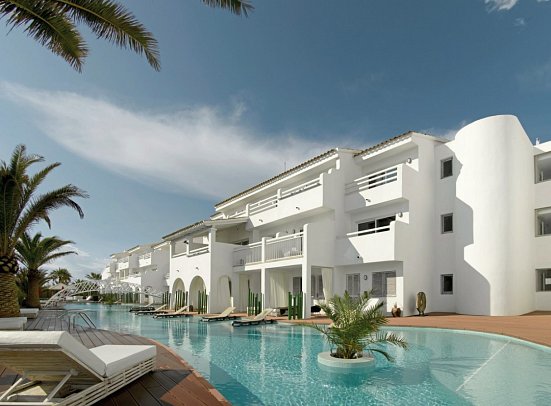 Ushuaïa Ibiza Beach - Wohnbeispiel Doppelzimmer Superior Swim-Up (Club) (Zimmercodierung DSQ)