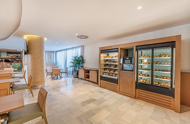 Grand Palladium White Island Resort & Spa