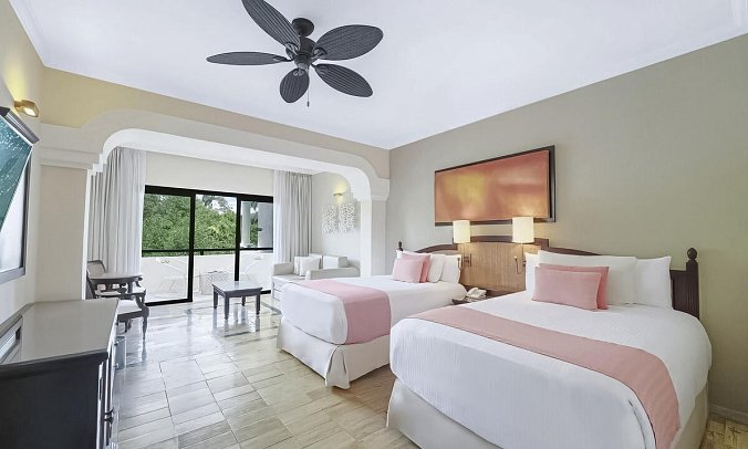 Grand Palladium White Island Resort & Spa - Wohnbeispiel Juniorsuite Beachside (Zimmercodierung J9O)