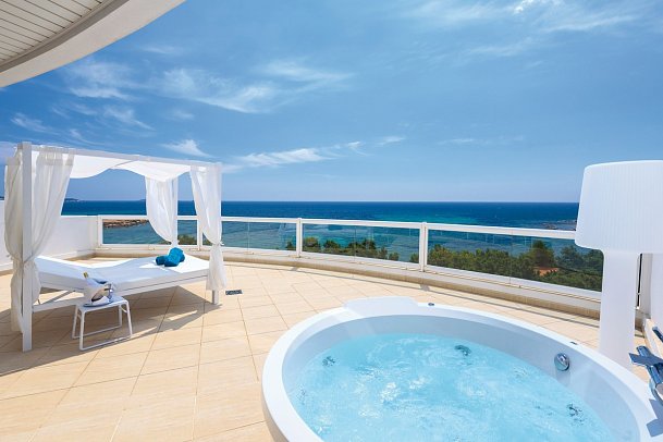 Tropic Garden - Wohnbeispiel Suite Privilege Meerblick (Zimmercodierungen WR1 & WR2)