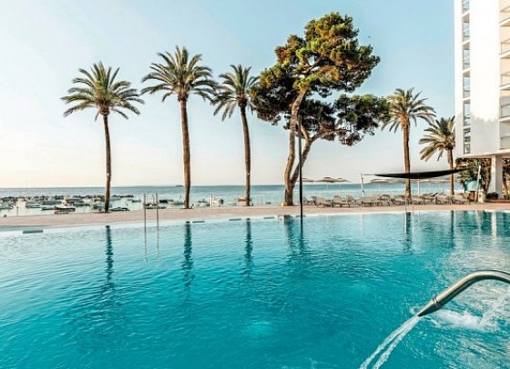 The Ibiza Twiins