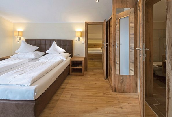 Obermair & Landhaus Sonntal - Wohnbeispiel Suite 2 Raum Haupthaus (Zimmercodierung WB1)