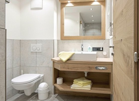 Obermair & Landhaus Sonntal - Beispiel Bad Appartement (Zimmercodierungen ABV & OBV)