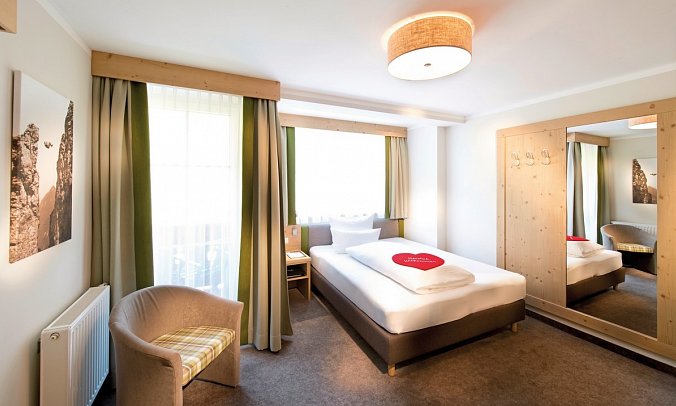 Tirolerhof - Wohnbeispiel Einzelzimmer Komfort (Zimmercodierung EF1)