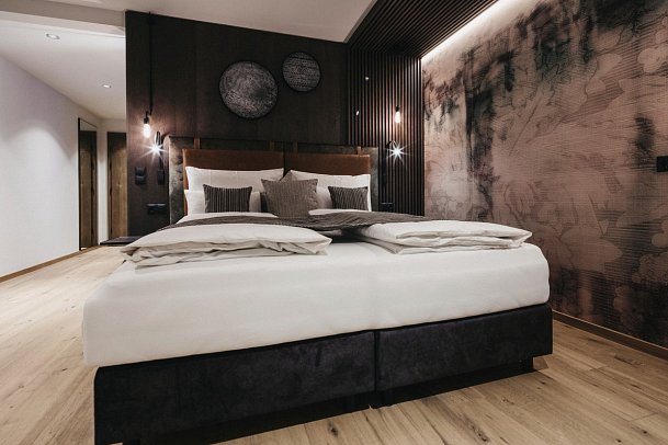 Tirolerhof - Wohnbeispiel Juniorsuite Berglust (Zimmercodierung JS1)