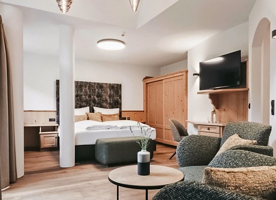 Tirolerhof - Whsp. Juniorsuite Vogelnest oder Alpenstern (Zimmercodierungen JB1 & JB2)
