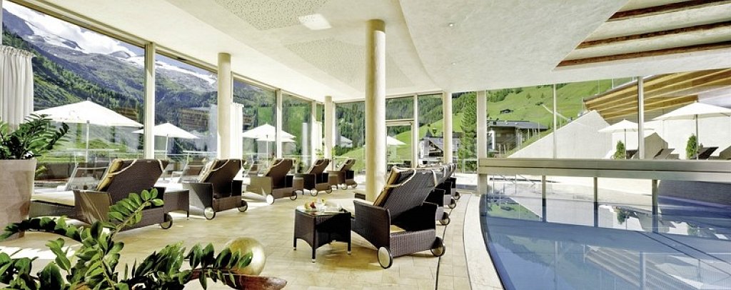 Berghof - Crystal Spa & Sports