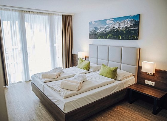 alpenhotel Kaiserfels - Wohnbeispiel Juniorsuite (Zimmercodierung JB1)