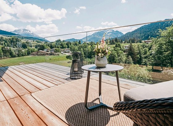 VAYA Fieberbrunn - Beispiel Terrasse Doppelzimmer Superior (Zimmercodierung DS1)