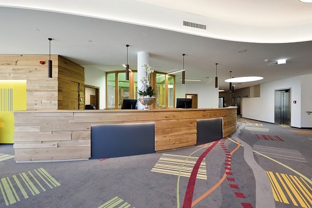 DAS SIEBEN 4s - Adults Only