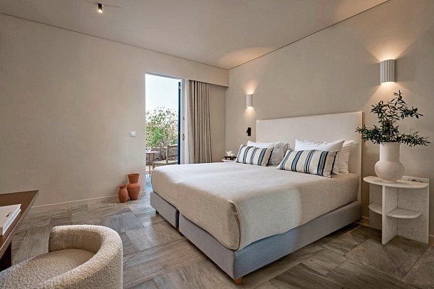 Mykonos Theoxenia - Wohnbeispiel Doppelzimmer Gartenblick (Zimmercodierung DBG)