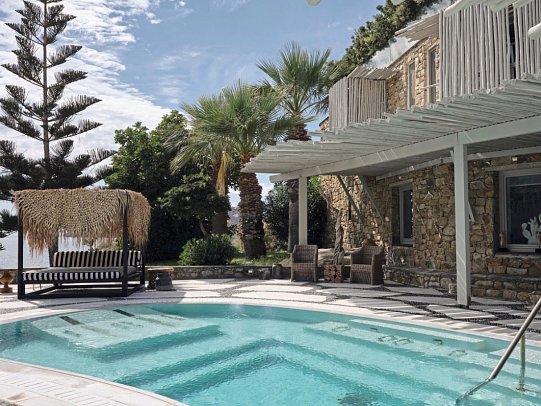 Myconian Imperial Resort