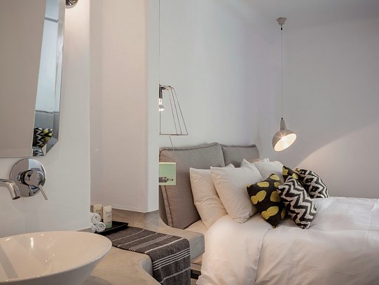 Boheme Mykonos - Wohnbsp. Suite Bohemian Meerblick mit Outdoor-Jacuzzi (Zimmercodierung W1M)