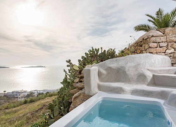 Boheme Mykonos - Wohnbsp. Suite Bohemian Meerblick mit Outdoor-Jacuzzi (Zimmercodierung W1M)