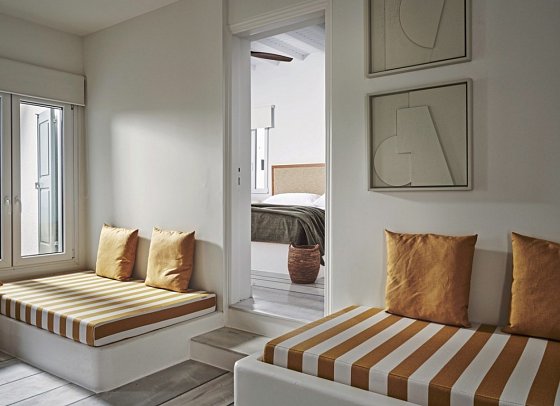 NUMO Mykonos Boutique Resort - Wohnbeispiel Suite Evergreen 1 Schlafzimmer mit Meerblick (Zimmercodierung WBM)