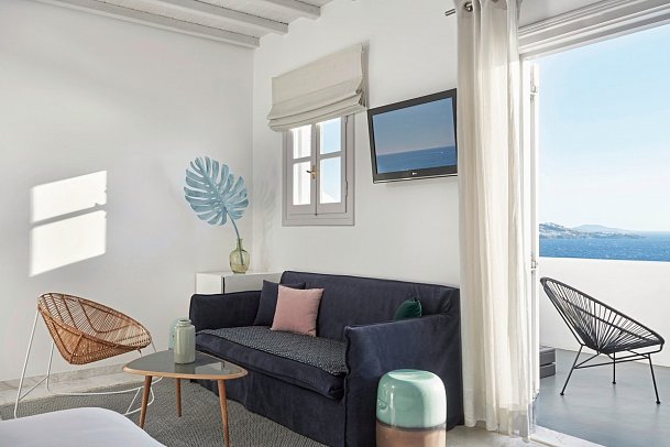 Kouros Hotel & Suites - Wohnbsp. Suite Superior Meerblick mit Außenjacuzzi (Zimmercodierung WS1)