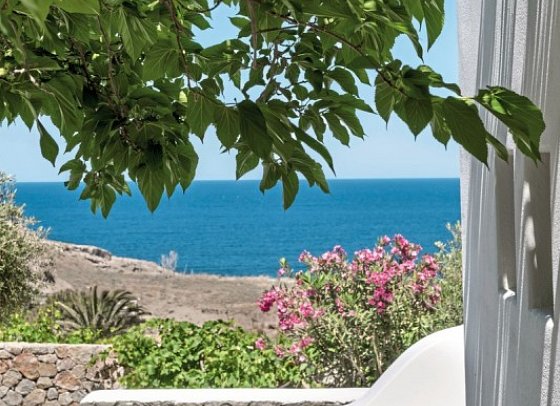 Anema Luxury Suites and Villas - Wohnbeispiel Vorias Suite mit Meerblick (Zimmercodierung W1M)