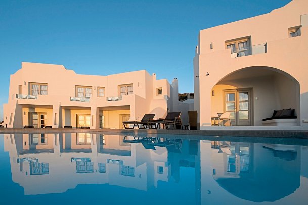 Avaton Resort & Spa
