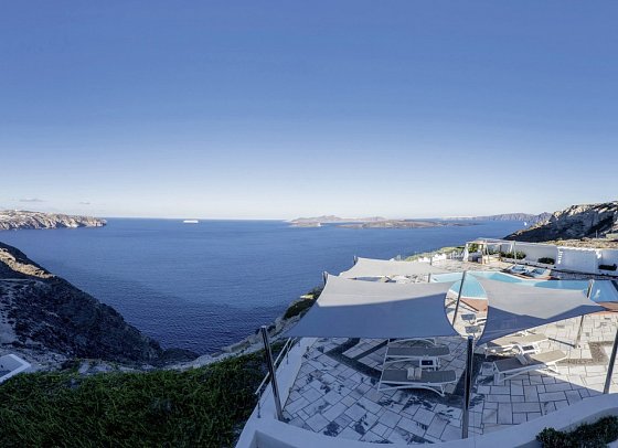 Caldera's Dolphin