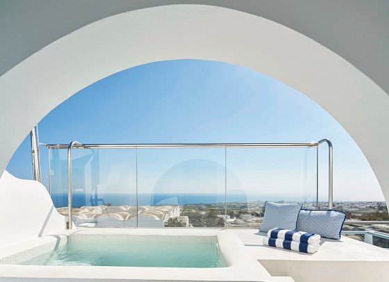 Aressana Spa Hotel and Suites - Wohnbeispiel Suite mit Meerblick und Außenwhirlpool (Zimmercodierung WBM)