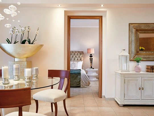 Grecotel LUX ME Kos - Wohnbeispiel Juniorsuite Penthouse Meerblick (Zimmercodierung J1M)