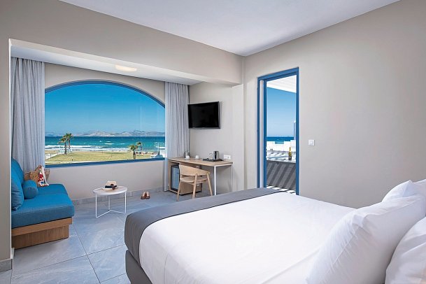 Aeolos Beach Hotel - Wohnbeispiel Juniorsuite obere Etage (Zimmercodierung J1D)