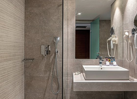 Porto Bello Beach Hotel & Aqua Park - Wohnbeispiel Juniorsuite Swim-Up (Zimmercodierung J1Q)