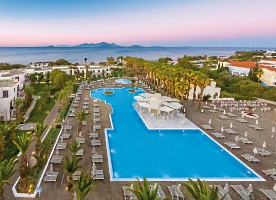 Porto Bello Beach Hotel & Aqua Park